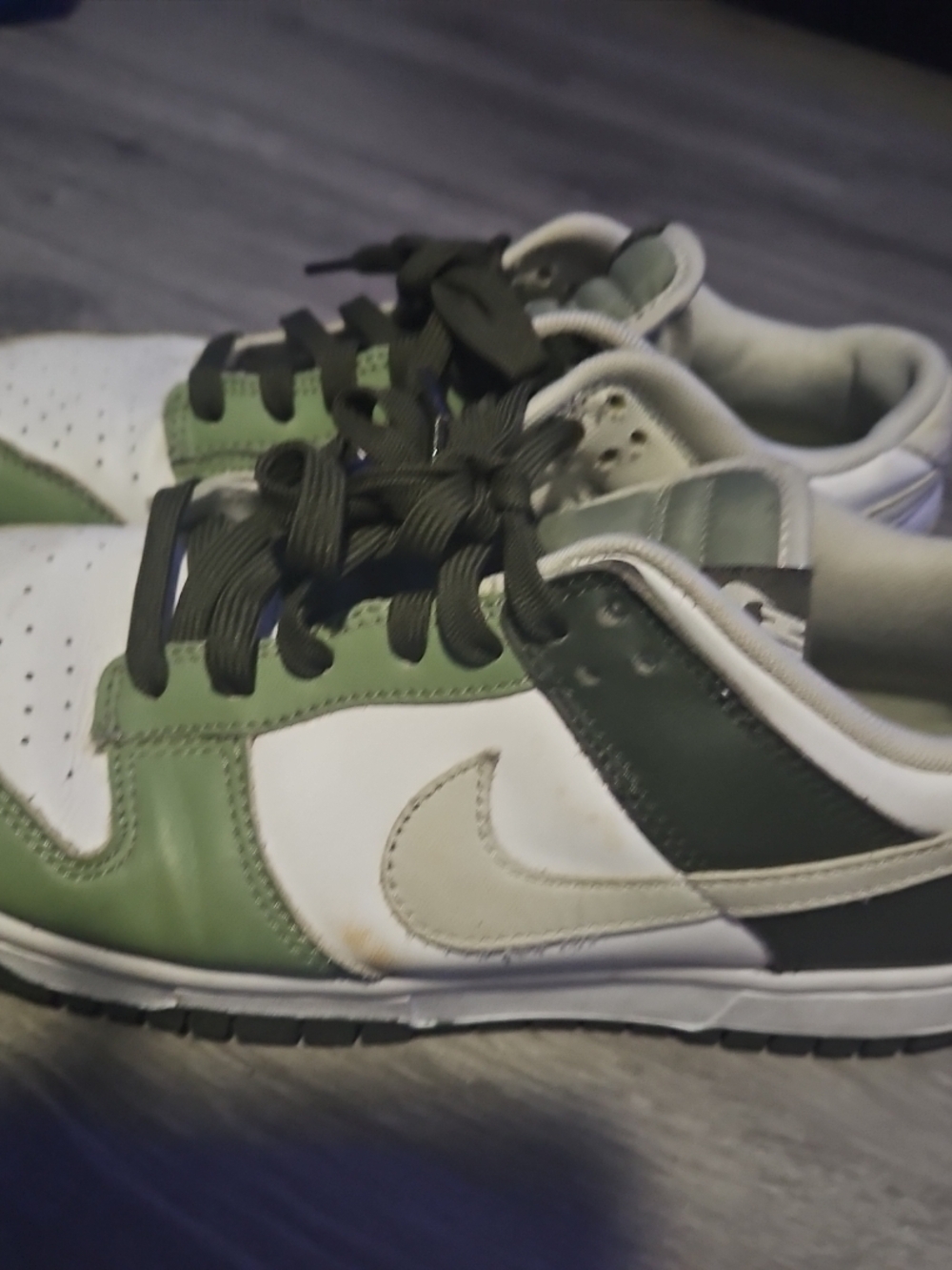 Nike Low-Top Sneakers in Green, White, and Dark Green